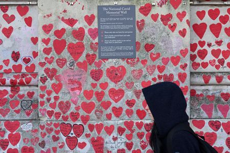 tagreuters.com2025binary_LYNXMPELAJ0XT-VIEWIMAGE