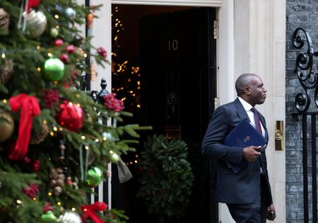 tagreuters.com2025binary_LYNXMPELB10VX-VIEWIMAGE