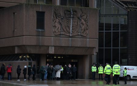 tagreuters.com2025binary_LYNXNPEL0J0EZ-VIEWIMAGE