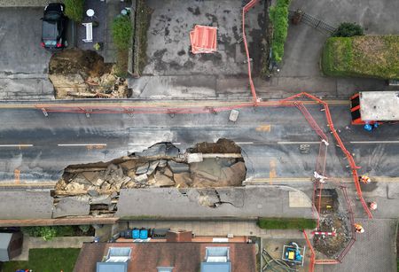 tagreuters.com2025binary_LYNXNPEL1I0BL-VIEWIMAGE