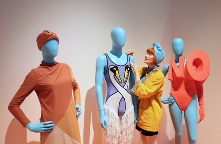 tagreuters.com2025binary_LYNXNPEL2P0W1-VIEWIMAGE