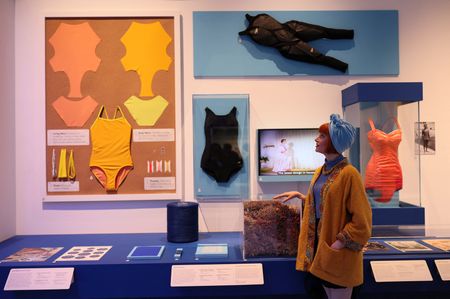 tagreuters.com2025binary_LYNXNPEL2P0WH-VIEWIMAGE