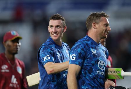 tagreuters.com2025binary_LYNXNPEL5211L-VIEWIMAGE