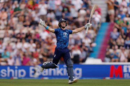 tagreuters.com2025binary_LYNXNPEL8706Z-VIEWIMAGE