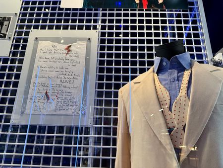 tagreuters.com2025binary_LYNXNPEL89015-VIEWIMAGE