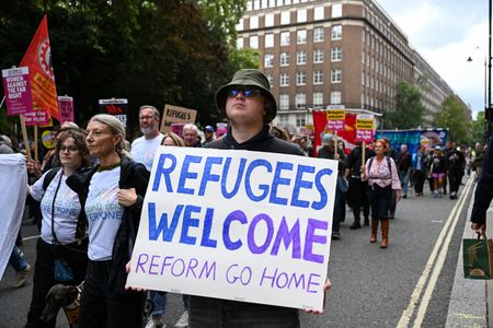 tagreuters.com2025binary_LYNXNPEL8C04T-VIEWIMAGE