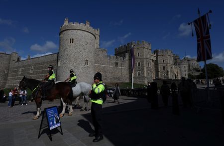 tagreuters.com2025binary_LYNXNPEL8E0JG-VIEWIMAGE