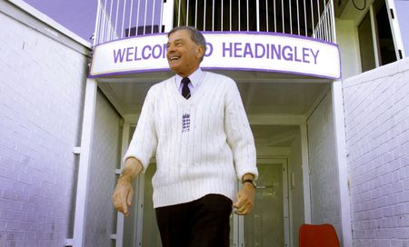 tagreuters.com2025binary_LYNXNPEL8M0H0-VIEWIMAGE