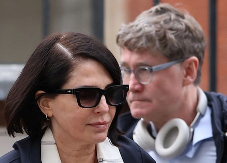 tagreuters.com2025binary_LYNXNPEL901WF-VIEWIMAGE