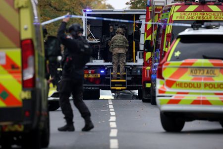 tagreuters.com2025binary_LYNXNPEL910IC-VIEWIMAGE