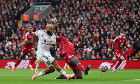 tagreuters.com2025binary_LYNXNPEL9I08Z-VIEWIMAGE