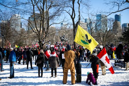 tagreuters.com2022binary_LYNXMPEI140DE-VIEWIMAGE