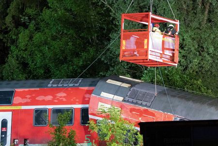 tagreuters.com2022binary_LYNXMPEI5211O-VIEWIMAGE