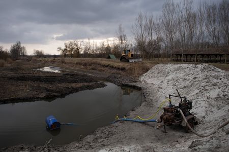 tagreuters.com2022binary_LYNXMPEI6R0J7-VIEWIMAGE