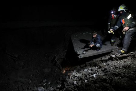 tagreuters.com2022binary_LYNXMPEI7U0BM-VIEWIMAGE