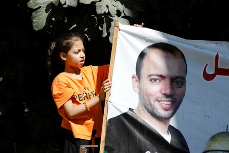 tagreuters.com2022binary_LYNXMPEI7U0ZA-VIEWIMAGE