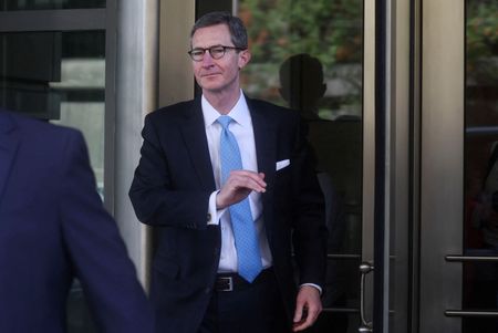 tagreuters.com2022binary_LYNXMPEI810WS-VIEWIMAGE