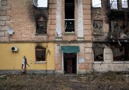 tagreuters.com2022binary_LYNXMPEIB10WM-VIEWIMAGE