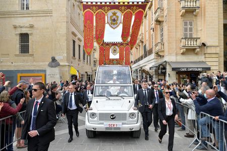 tagreuters.com2022binary_LYNXNPEI3105G-VIEWIMAGE