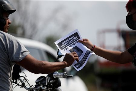 tagreuters.com2022binary_LYNXNPEI3J01H-VIEWIMAGE