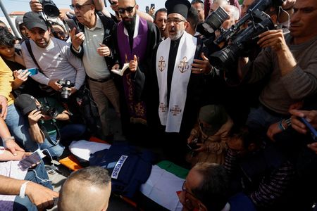 tagreuters.com2022binary_LYNXNPEI4A0EZ-VIEWIMAGE