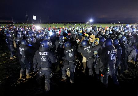 tagreuters.com2023binary_LYNXMPEJ0D07F-VIEWIMAGE