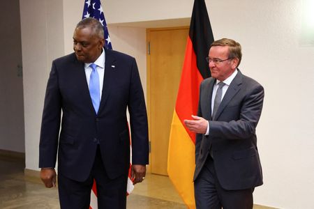 tagreuters.com2023binary_LYNXMPEJ0I0GX-VIEWIMAGE