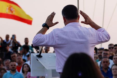 tagreuters.com2023binary_LYNXMPEJ6G0KD-VIEWIMAGE