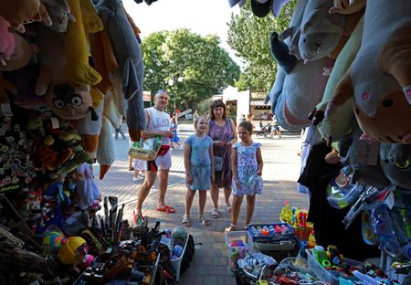 tagreuters.com2023binary_LYNXMPEJ7S06L-VIEWIMAGE