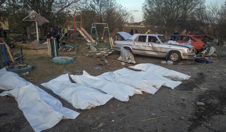 tagreuters.com2023binary_LYNXMPEJ940TV-VIEWIMAGE