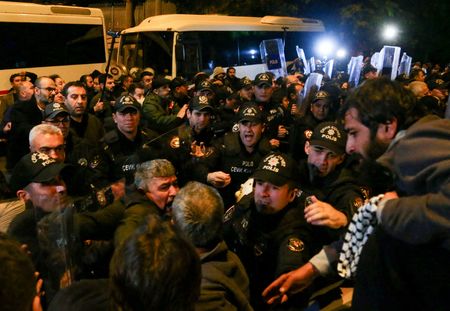 tagreuters.com2023binary_LYNXMPEJ9H0EM-VIEWIMAGE