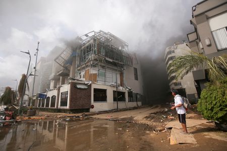 tagreuters.com2023binary_LYNXMPEJ9R012-VIEWIMAGE