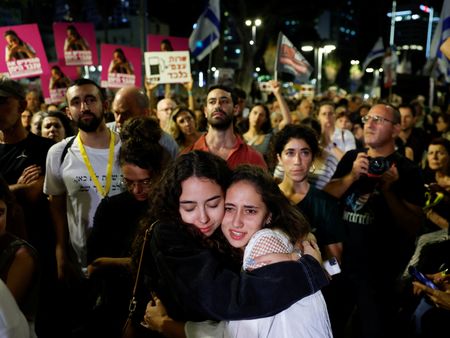 tagreuters.com2023binary_LYNXMPEJA3078-VIEWIMAGE