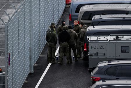 tagreuters.com2023binary_LYNXMPEJA402F-VIEWIMAGE