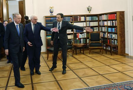 tagreuters.com2023binary_LYNXMPEJAG0L4-VIEWIMAGE