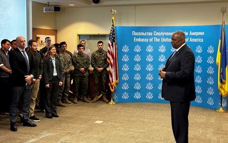 tagreuters.com2023binary_LYNXMPEJAJ0H9-VIEWIMAGE