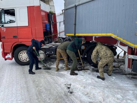 tagreuters.com2023binary_LYNXMPEJAR099-VIEWIMAGE