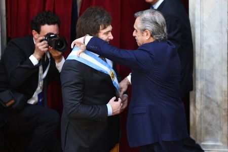 tagreuters.com2023binary_LYNXMPEJB9064-VIEWIMAGE