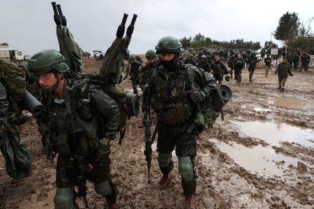 tagreuters.com2023binary_LYNXMPEJBC0QL-VIEWIMAGE