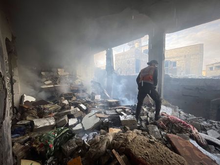 tagreuters.com2024binary_LYNXMPEK020J7-VIEWIMAGE