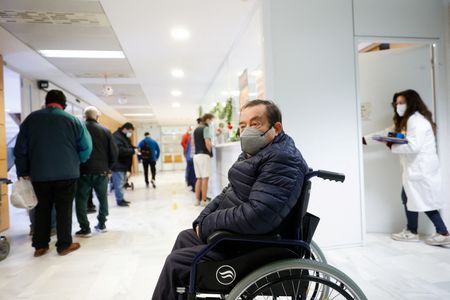 tagreuters.com2024binary_LYNXMPEK040I1-VIEWIMAGE