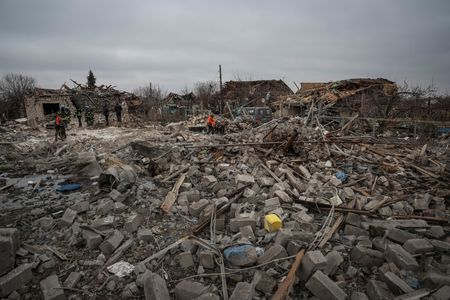 tagreuters.com2024binary_LYNXMPEK0706G-VIEWIMAGE