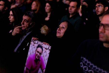 tagreuters.com2024binary_LYNXMPEK070NL-VIEWIMAGE