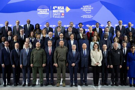 tagreuters.com2024binary_LYNXMPEK0D06O-VIEWIMAGE