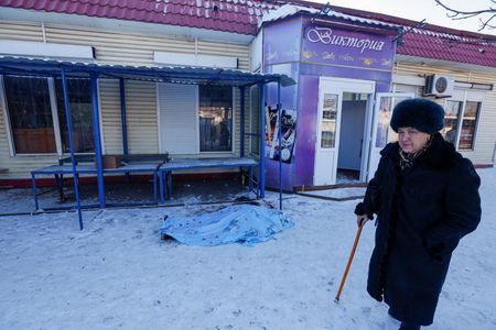 tagreuters.com2024binary_LYNXMPEK0K068-VIEWIMAGE