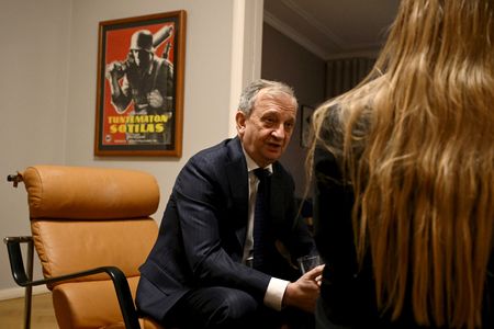 tagreuters.com2024binary_LYNXMPEK0R06L-VIEWIMAGE