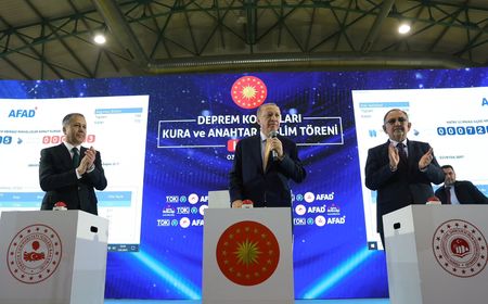 tagreuters.com2024binary_LYNXMPEK1206N-VIEWIMAGE