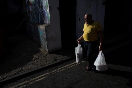 tagreuters.com2024binary_LYNXMPEK14093-VIEWIMAGE