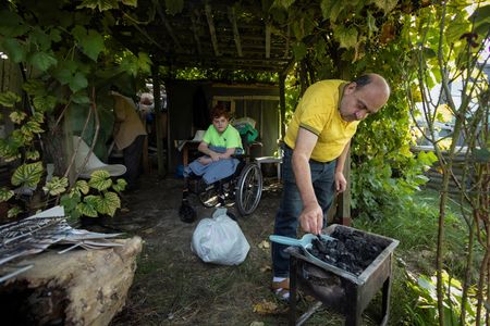 tagreuters.com2024binary_LYNXMPEK1409B-VIEWIMAGE