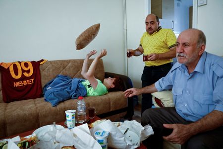 tagreuters.com2024binary_LYNXMPEK1409J-VIEWIMAGE